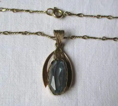 Charmant collier en or 333 avec pendentif Art Nouveau avec pierre bleue (120992)
