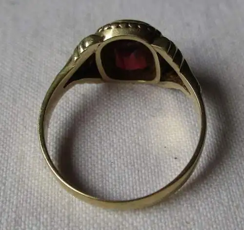 bague élégante en or 585 avec bijou rouge (145658)