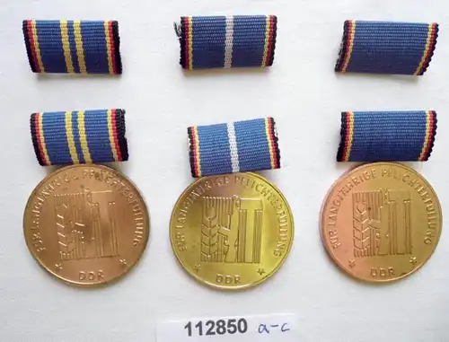 3 x DDR médailles Défense nationale Or Argent Bronze dans l'Etui (112850)