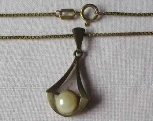 Chaîne élégante pour femme en or 333 avec pendentif en perles (152714)