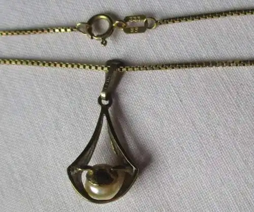 Chaîne élégante pour femme en or 333 avec pendentif en perles (152714)