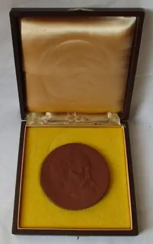 DDR Médaille D'honneur de la ville de Karl-Marx dans l'Etui (126433)