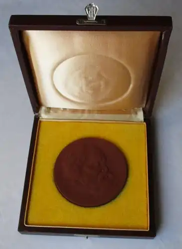 DDR Médaille D'honneur de la ville de Karl-Marx dans l'Etui (110886)