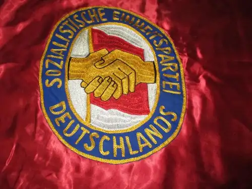 seltene DDR Fahne zu Ehren des 30.Jahrestag der DDR 1979 (104107)