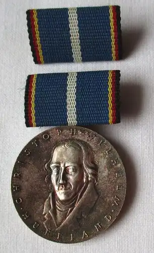 seltener DDR Orden Wilhelm Christoph Hufeland Medaille Silber im Etui (126351)