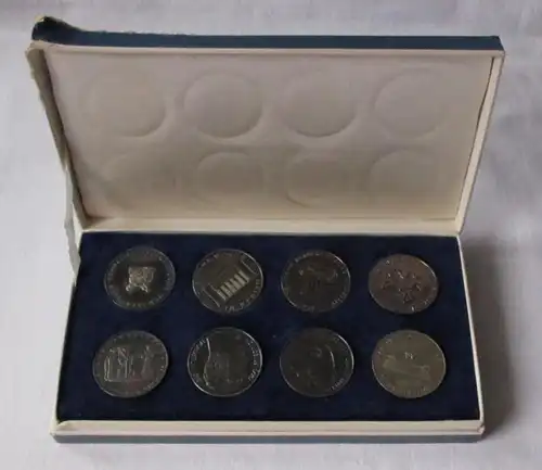 Etui avec 8 médailles d'argent DDR 1967/68 Nouveau garde, Brecht, Hölderlin (134382)