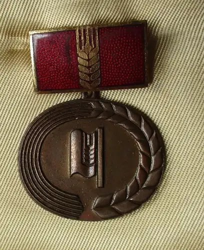 DDR Médailles de l'exposition agricole à l ' Etui Bartel 663 (135446)