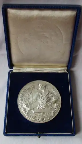 Médaille Chambre de commerce et d'industrie à Richenberg pour la collaboration fidèle (111987)