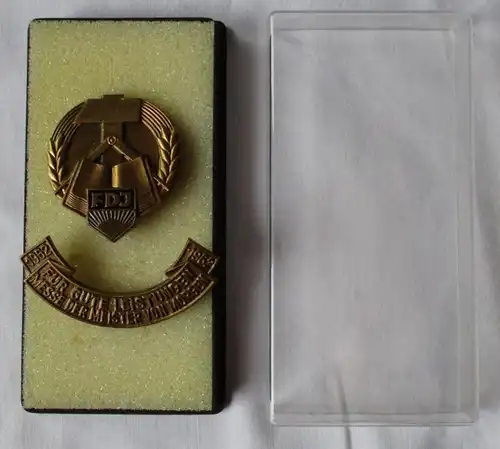 DDR Plakette Für gute Leistungen Messe der Meister von Morgen Gold 1962 (125450)