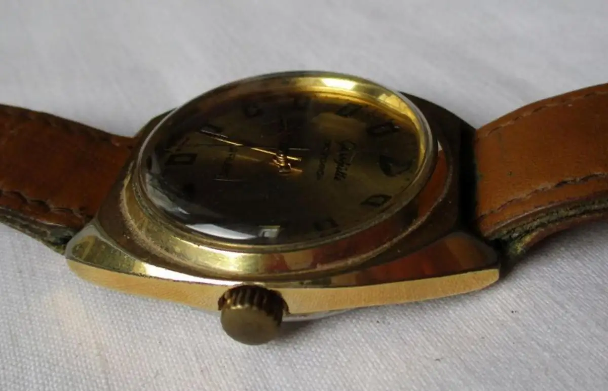 elegante GUB Glashütte Armbanduhr Spezichron 22 Rubis Datumsanzeige (140564) 2