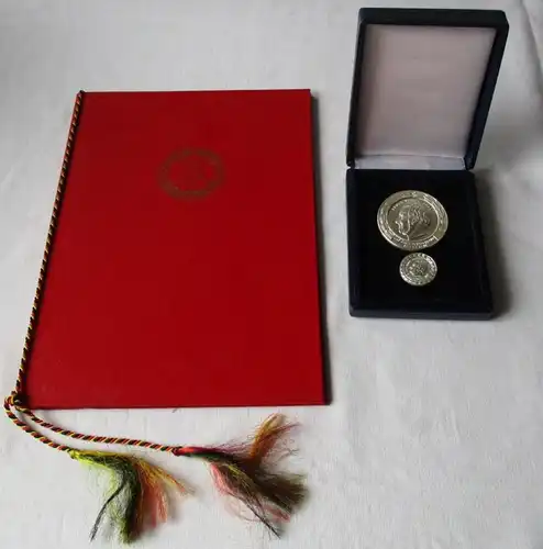 DDR Ernst Moritz Anddt Médaille 1968 avec Etui plus acte (13182)