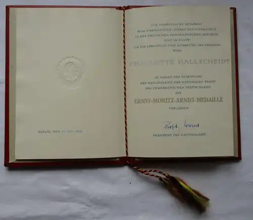 DDR Ernst Moritz Arndt Medaille 1968 plus Urkunde Nationalrat (134500)