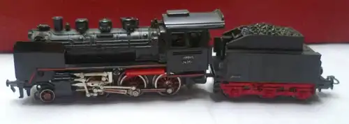 Original Karton mit Märklin Dampflokomotive + 3 Hänger und Schienen (100357)