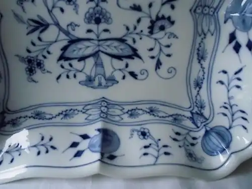 Meissen porcelaine motifs d'oignon grande coquille carrée (118806)