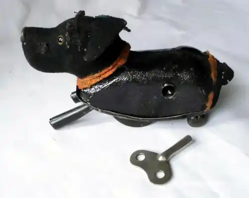 vieux jouet en tôle Schuco chien avec ascenseur de clés vers 1930 (119088)
