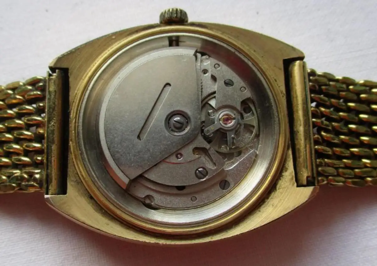 GUB Glashütte Spezichron Kaliber 11-26 Herrenarmbanduhr HAU 22 rubis (152464) 4