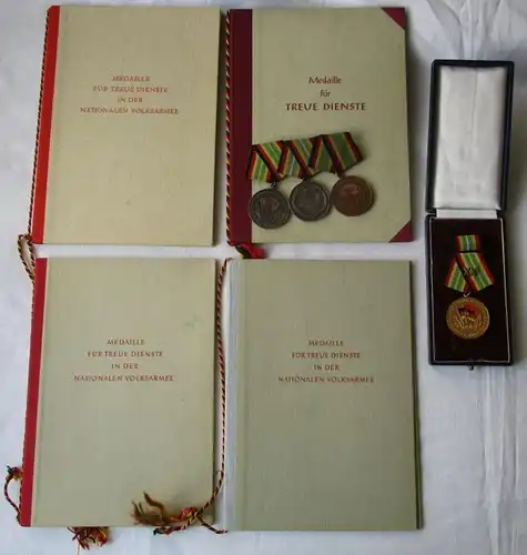 DDR Médaille Pour Services Fidélités NVA Bronze - XX Or + actes à partir de 1957 (115490)