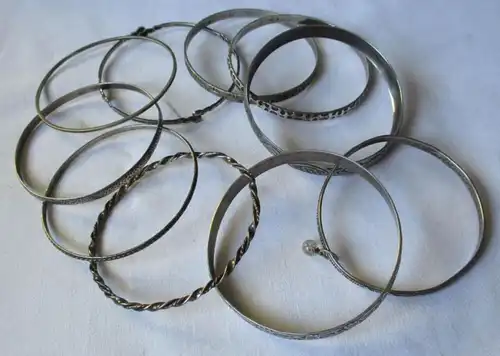 10 schöne silberne Armreifen Armband meist 835er Silber um 1930 (123480)