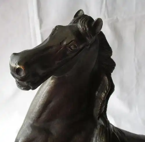 vieux personnage en bronze sculpture cheval sur arbres avec chiffon 8,3 kg 37 cm hauteur (114179)