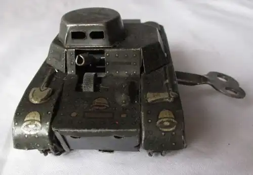 seltener Blechspielzeug Panzer Firma Gama mit Schlüsselaufzug um 1940 (126225)