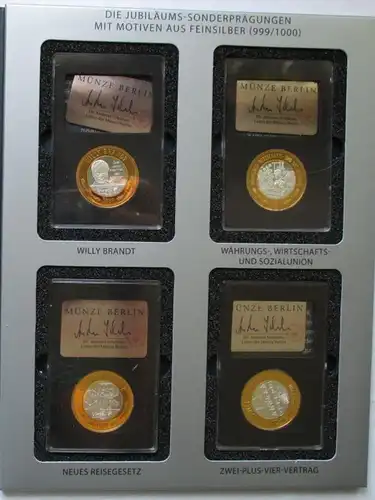 2 Sammelmappen 25 Jahre Deutsche Einheit 24 Silber Medaillen 24K Gold (130036)