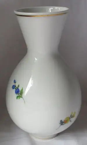 Original MEISSEN Porzellan Vase deutsche Blume Goldrand Tulpe H 20 cm (124952)