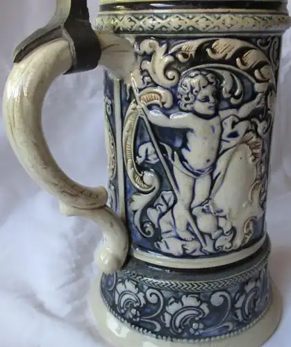 seltener Keramikkrug 1/2 Liter mit Spieluhr und Zinndeckel um 1910 (111852)
