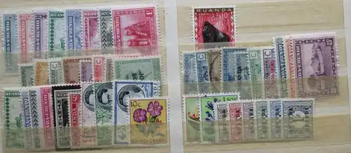 collection de timbres Afrique, etc. Des centaines de Timbres à partir de 1900 environ (134785)