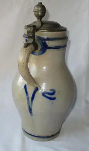 alter Keramik Krug Birnkrug Blauschürzenkrug Weinkrug mit Zinndeckel (130039)