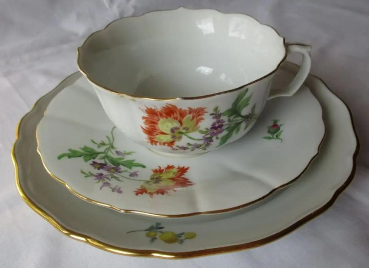 MEISSEN Porzellan Kaffeegedeck Kaffeeset deutsche Blume Goldrand 3 tlg. (124748) 0