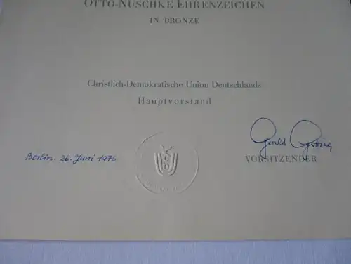 DDR Parteinachlaß eines CDU Mitglied Orden plus Urkunden 1969-1983 (131755)