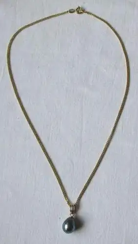 charmante Kette aus 585er Gold mit zierlichem Tropfenanhänger (120256)