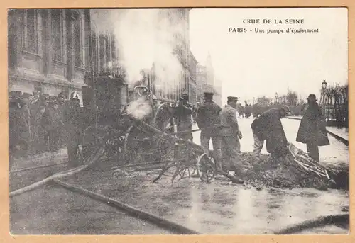 CPA Paris, Crue de la Seine, Une pompe d'équipement, ohnl.