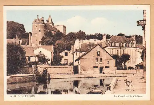 CPA Montargis, Le Canal et le Chateau, ohn.