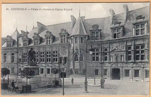 CPA Grenoble, Palais de Justice et Statue de Bayard, ungel.