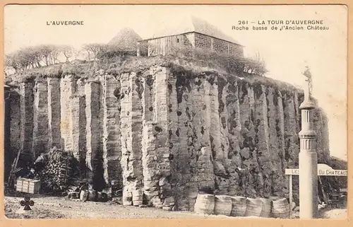 CPA La Tour d'Auvergne Roche Basse de l'Ancien Chateau, gel. 1906