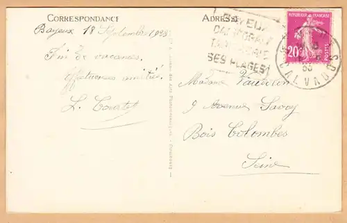 CPA Bayeux, L'Arbre de la Liberté et les Tribunnaux, englout. 1933
