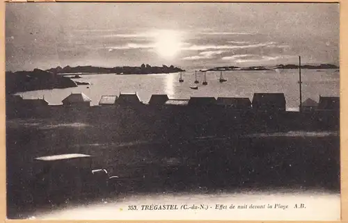 CPA Trégastel, Effet de nuit devant la Plage, ungel.