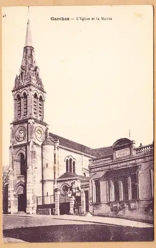 CPA Garches, L'Eglise et la Mairie, ungel.