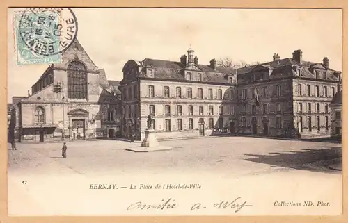 CPA Bernay, La Place de l'Hotel de Ville, gel. 1905