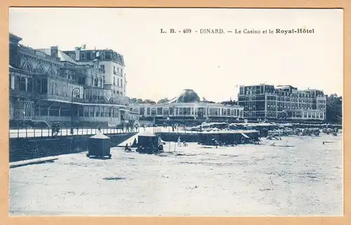 CPA Dianrd, Le Casino et le Royal-Hôtel, ugel.