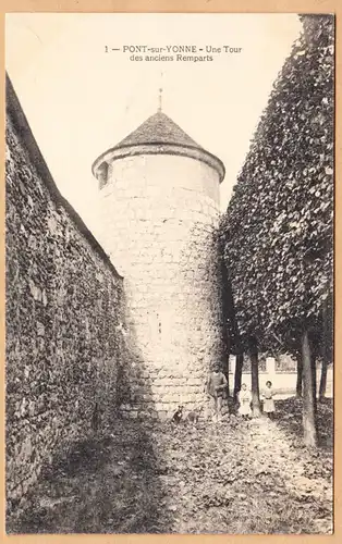 CPA Pont sur Yonne, Une Tour des anciens Remparts, ungel.