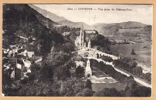 CPA Lourdes, Vue prisse de Chateau-Fort, engl. 1933