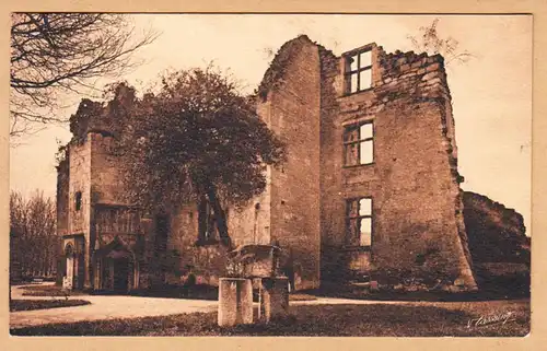 CPA Périgues, Ruines du Chateau Barrière, engl. 1930
