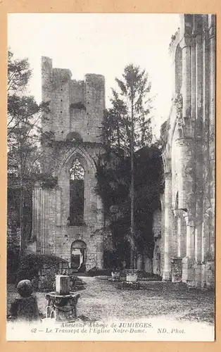 CPA Jumieges, Le transept de l'Eglise Notre-Dame, ungel.