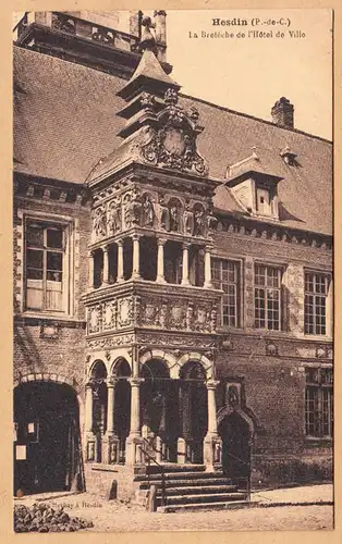 CPA Hesdin, La Breteche de L'Hotel de Ville, unl.