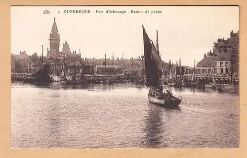 CPA Dunkerque, Port d'echouage, Retour de peche, ungel.