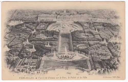 CPA Versailles, Vue a vol d'oiseau sur le Parc, unl.