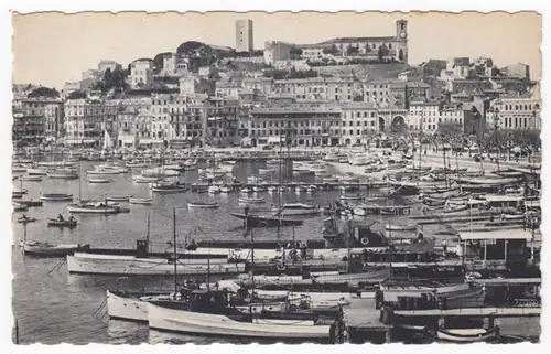 CPA Cannes, Le Port et le Mont Chevalier, uns.