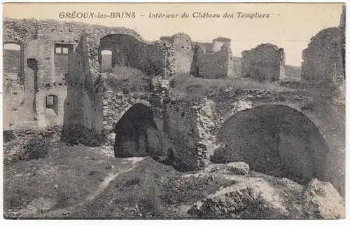 CPA Greoux Les Bains, Interieur Du Chateau Des Templiers, gel. 1926